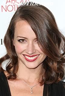 بیوگرافی Amy Acker