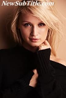 بیوگرافی Emily Berrington