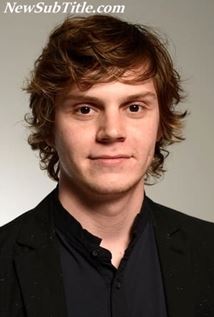 بیوگرافی Evan Peters