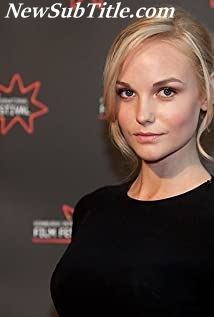 بیوگرافی Joanna Vanderham