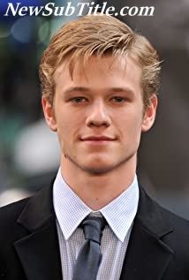 بیوگرافی Lucas Till