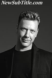 بیوگرافی Mikael Persbrandt