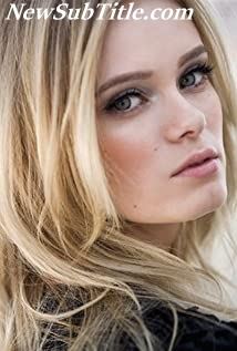 بیوگرافی Sara Paxton