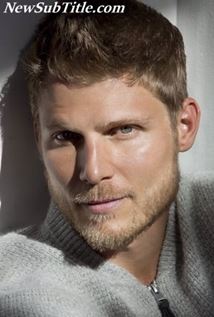 بیوگرافی Travis Van Winkle