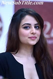 بیوگرافی Zoya Afroz